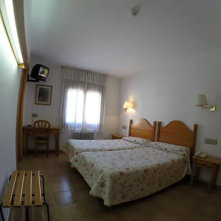 Hotel El Pilar *