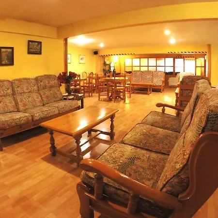 酒店 皮拉尔酒店 贝纳斯克